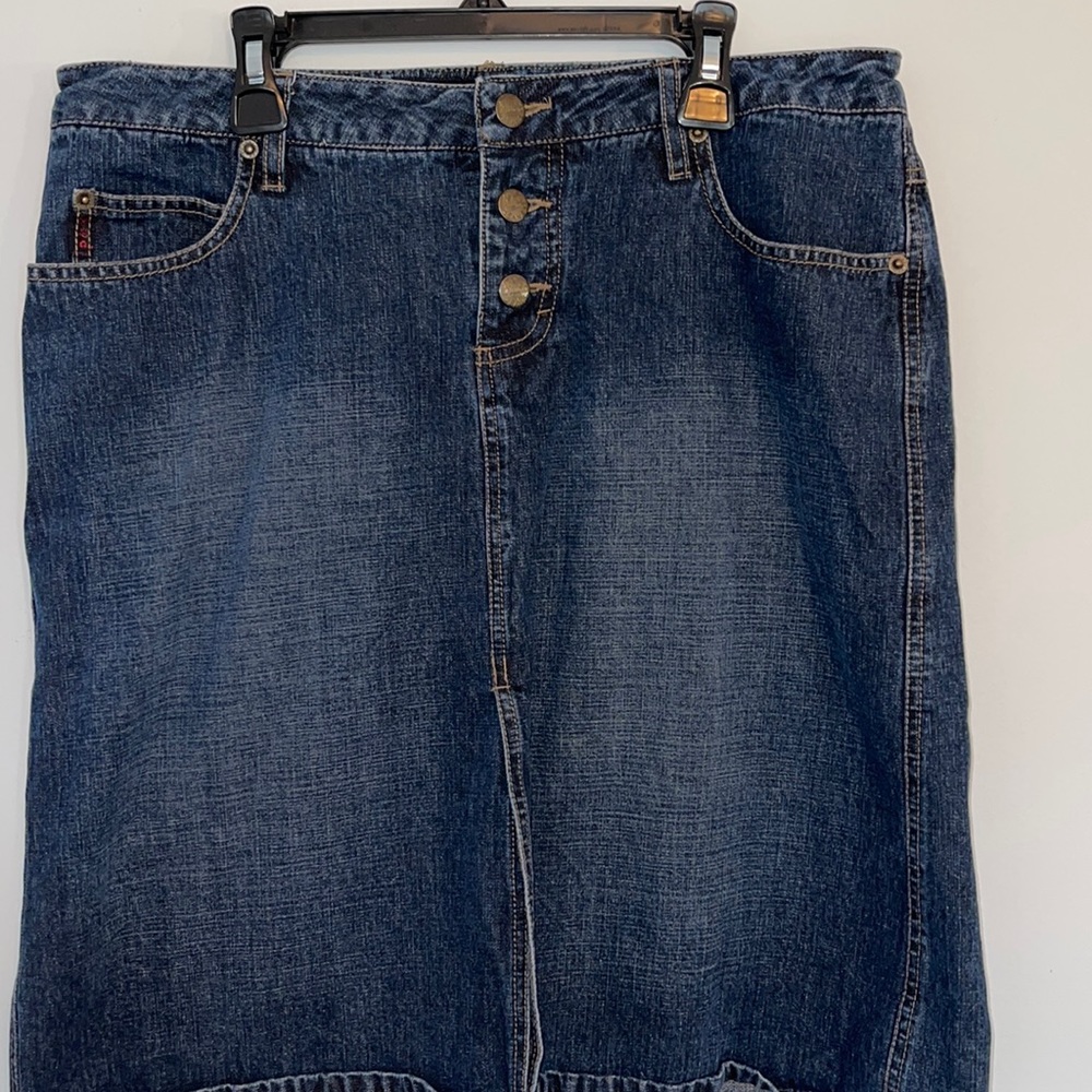 Mudd Blue Denim  Y2K Mini Skirt With 5 Pockets and Slit up the Front Size 11